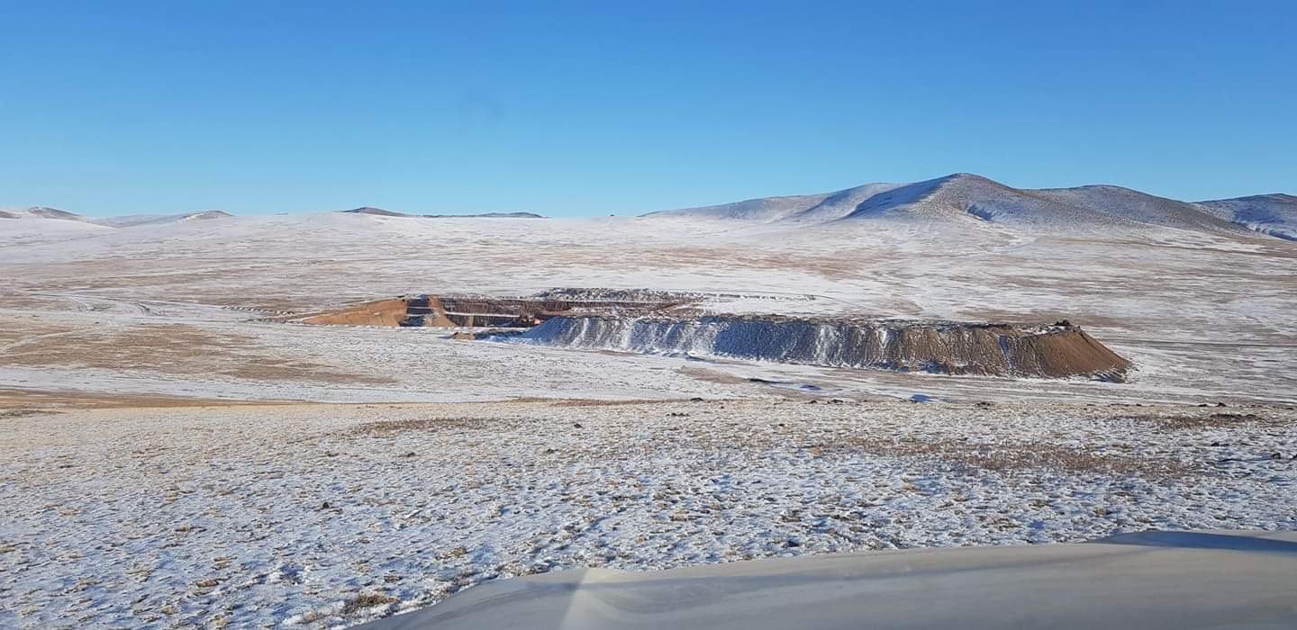 View on Orxtontuul-4 Pit2